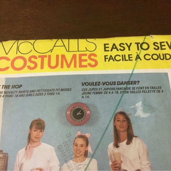 : McCall's Costumes Sewing Pattern 7253 "At The Hop". Sizes 3-4-5-6 - Picture 3 of 8
